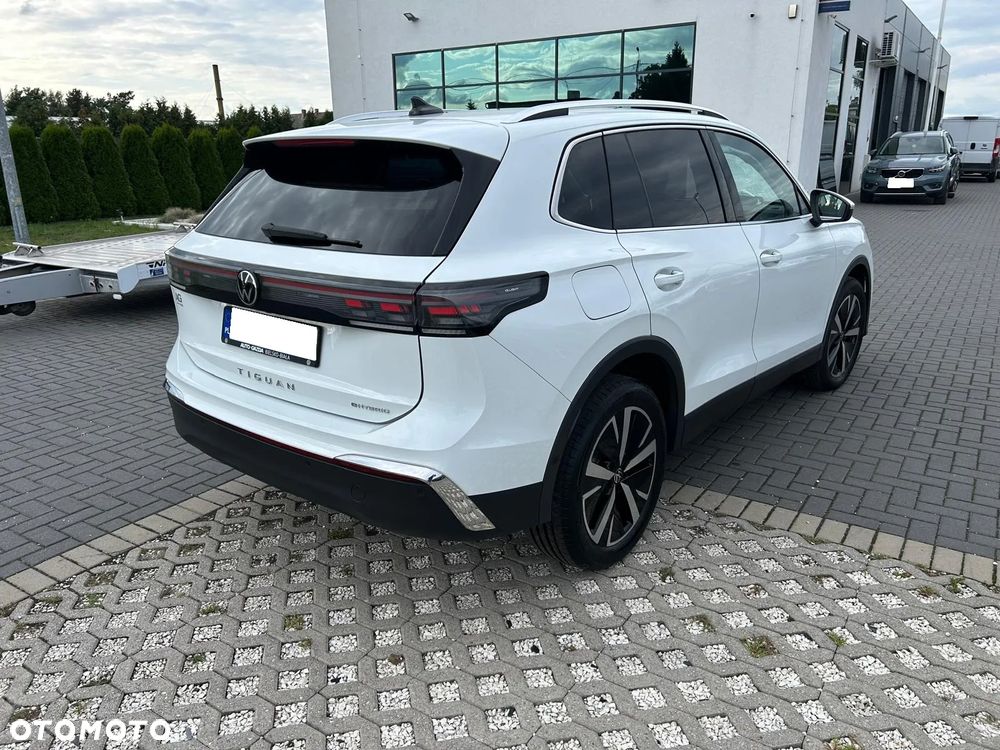 Volkswagen Tiguan 1.5 eHybrid PHEV 150kW Elegance DSG - 4