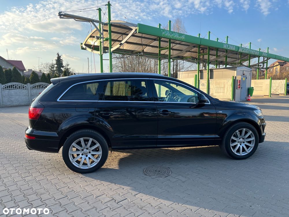 Audi Q7 3.0 TDI DPF Quattro Tiptronic - 24