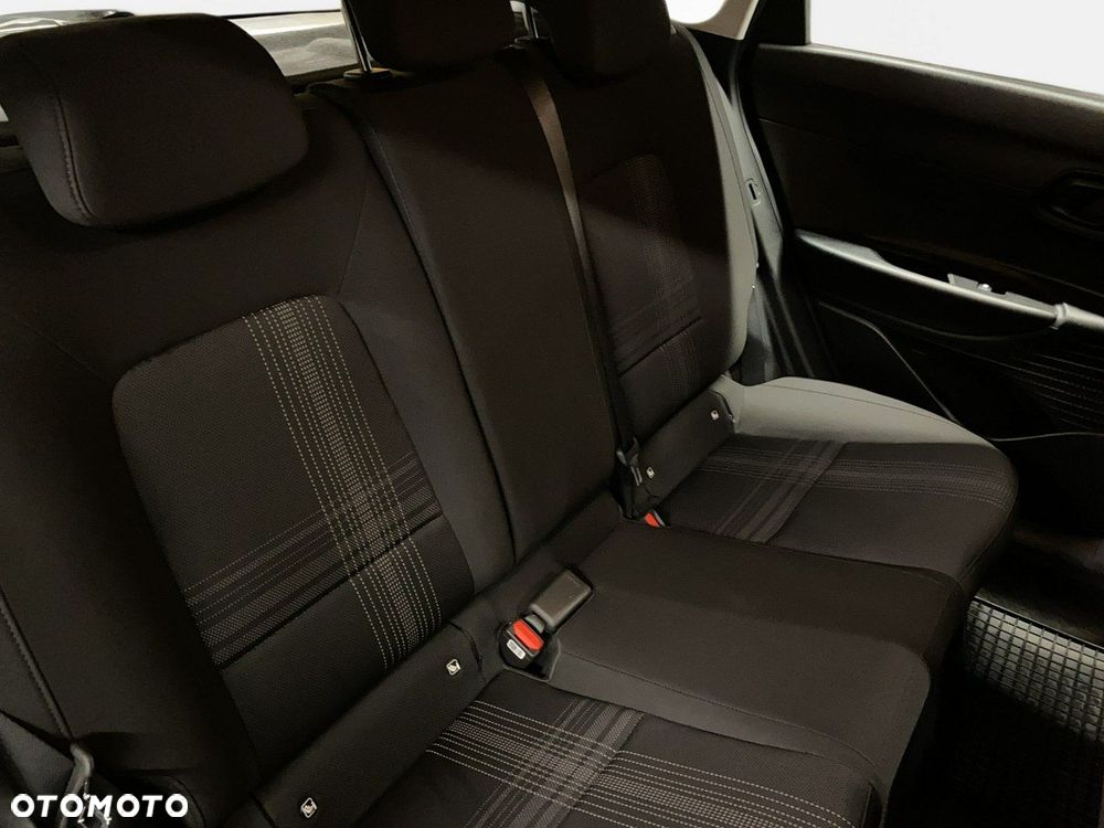 Hyundai i20 - 18