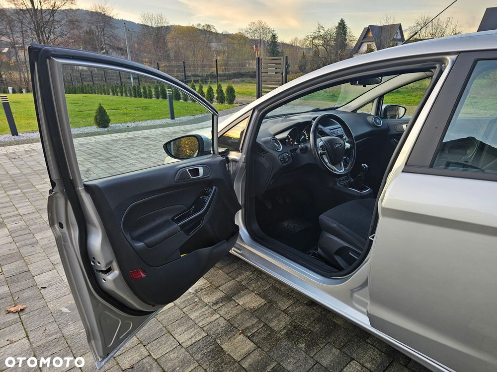 Ford Fiesta 1.25 Trend EU5 - 11