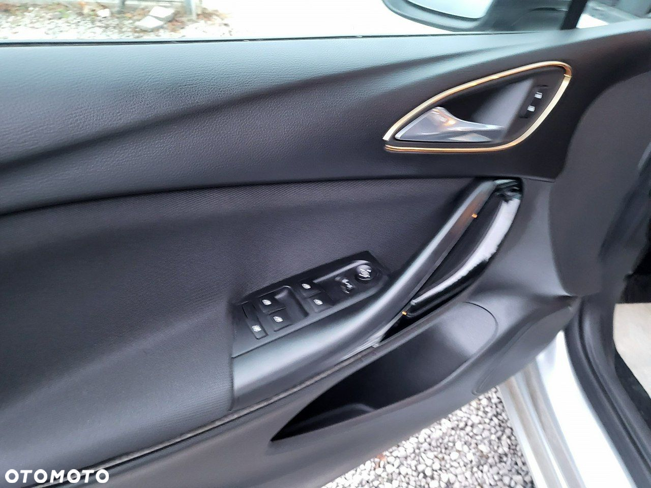 Opel Astra - 24