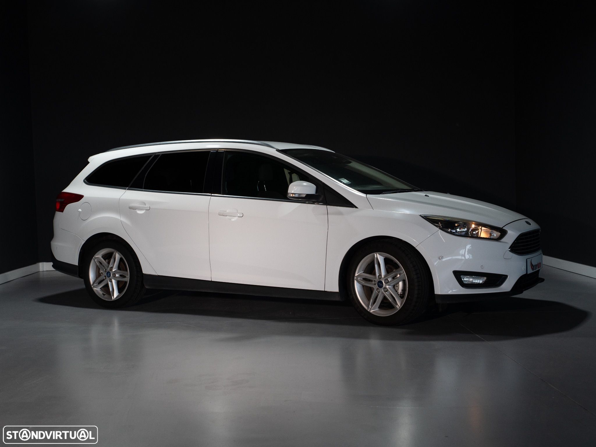 Ford Focus SW 1.0 SCTi Titanium - 1