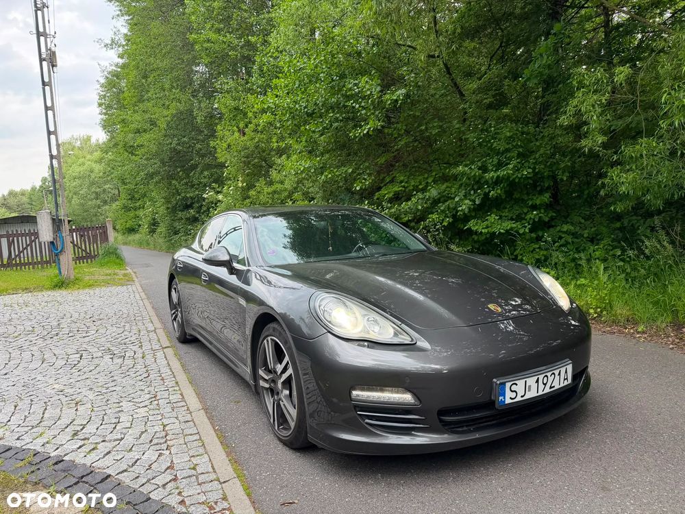 Porsche Panamera 4S - 2