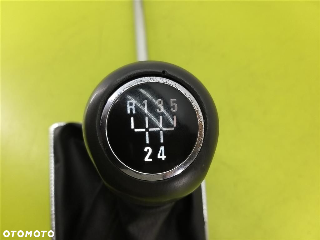 Mechanizm zmiany biegów lewarek Opel Astra III H 1.6 16V 103KM 2004-2006 - 3