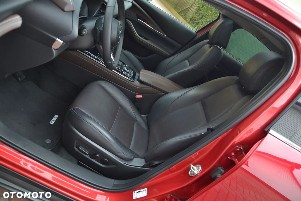 Mazda CX-30 2.0 mHEV Hikari 2WD - 20