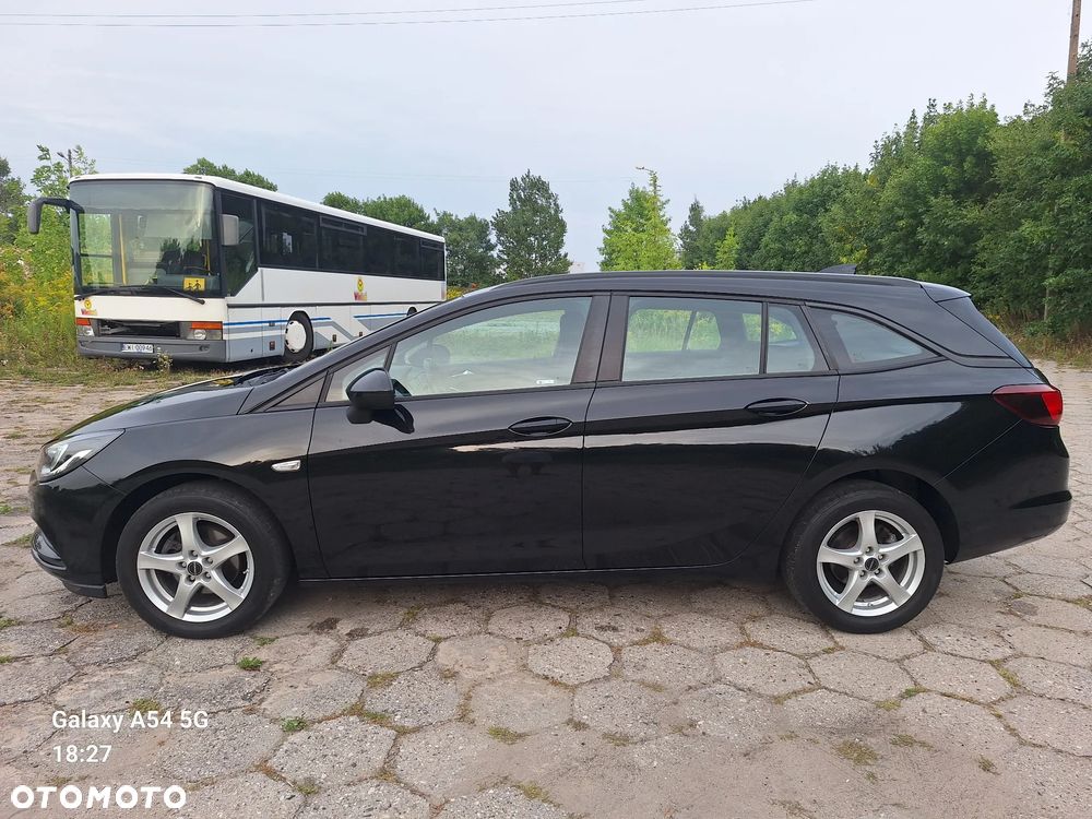 Opel Astra 1.6 D (CDTI) Start/Stop Business - 9