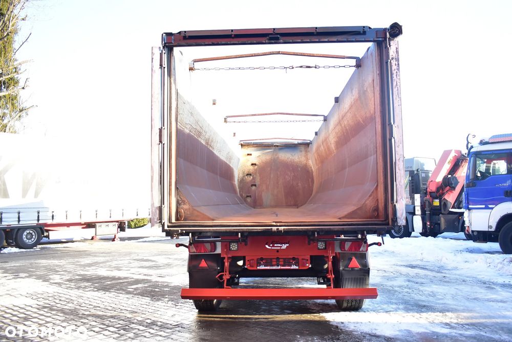 Fliegl Wywrotka / 55 m³/ Klapo-Drzwi/2 x Szybr/ S.A.F / Oś podnoszona / Sprowadzona z Niemiec ! - 13