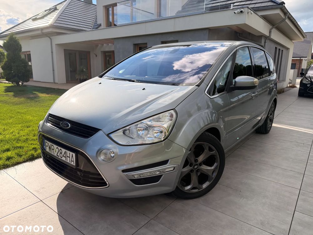 Ford S-Max 2.0 TDCi DPF Titanium - 1