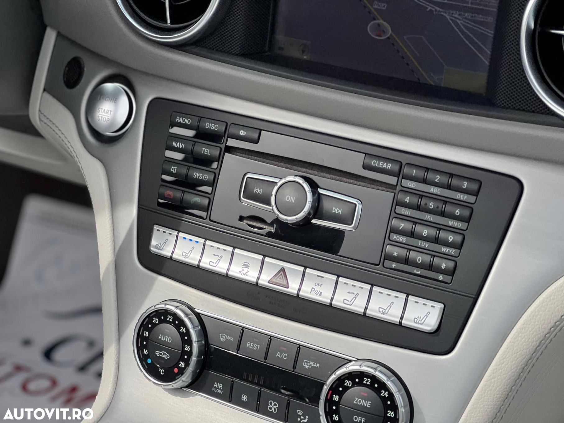 Mercedes-Benz SL - 21