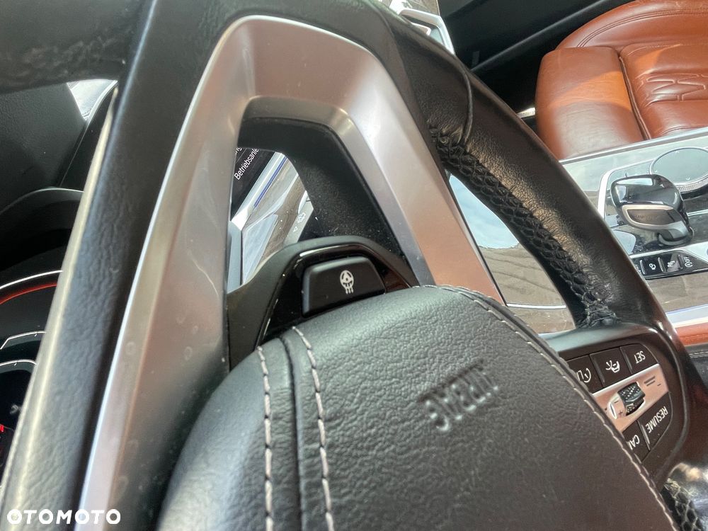 BMW X5 xDrive30d xLine - 19