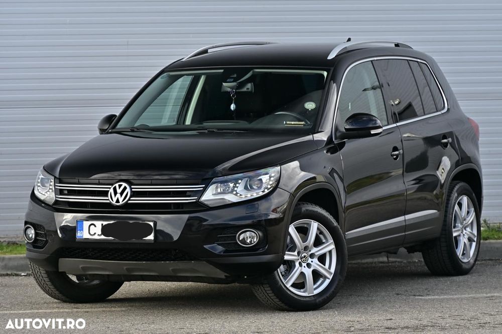 Volkswagen Tiguan 2.0 TDI DPF 4Motion BlueMotion Technology DSG Lounge Sport & Style - 8