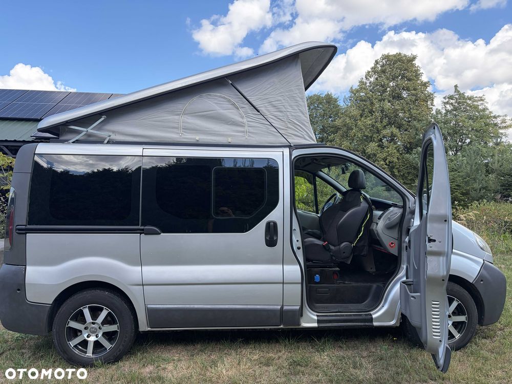 Opel Vivaro - 2