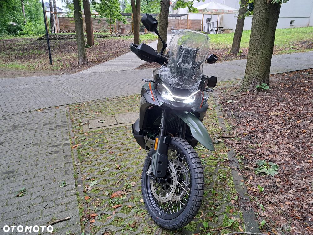 CFMoto MT-X - 3