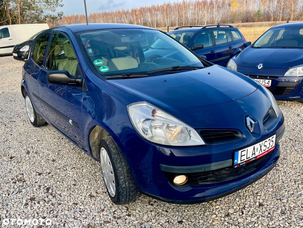 Renault Clio 1.2 16V 75 Dynamique - 2