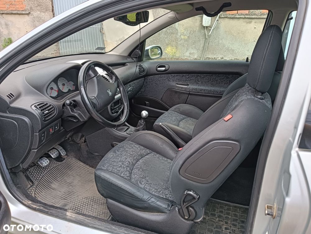 Peugeot 206 - 5