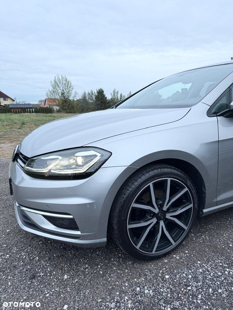 Volkswagen Golf 1.5 TSI ACT OPF Highline - 3