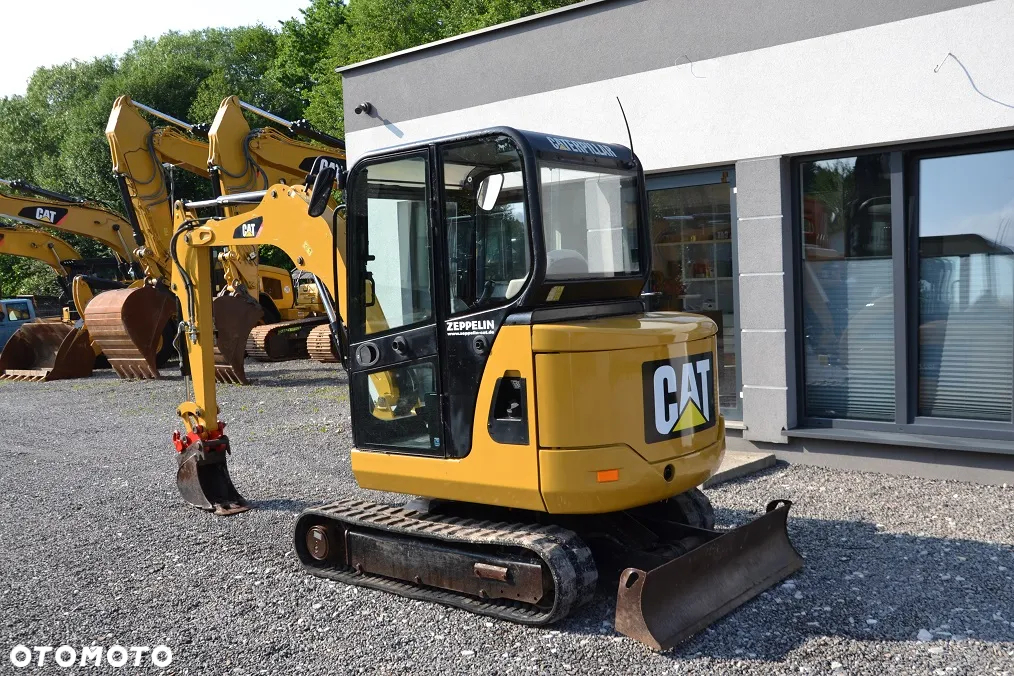 Caterpillar 302.5 - 6