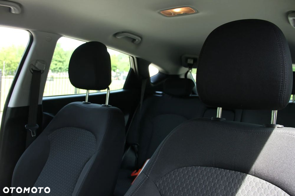 Hyundai ix35 1.7 CRDi 2WD Classic - 13