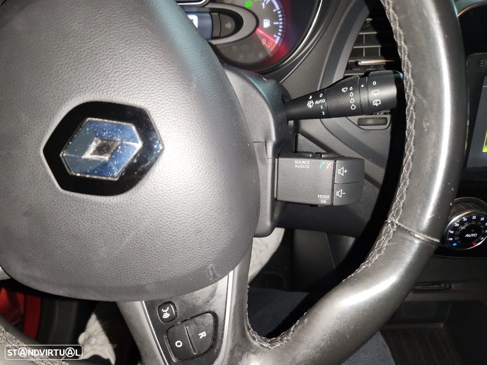 Renault Captur 1.5 dCi Exclusive C/Pneu - 4