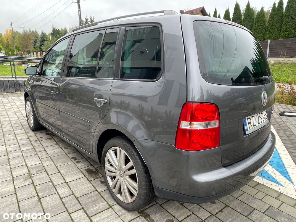 Volkswagen Touran 2.0 TDI Trendline - 7