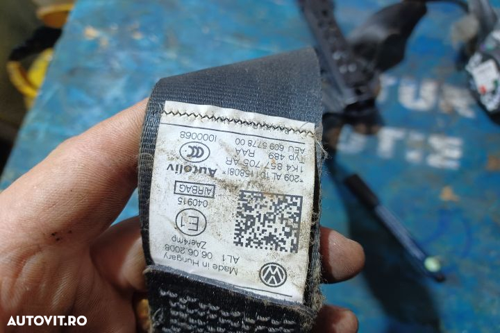 Centura siguranta fata dreapta 609628500 1K4857705AR Volkswagen VW Go - 5