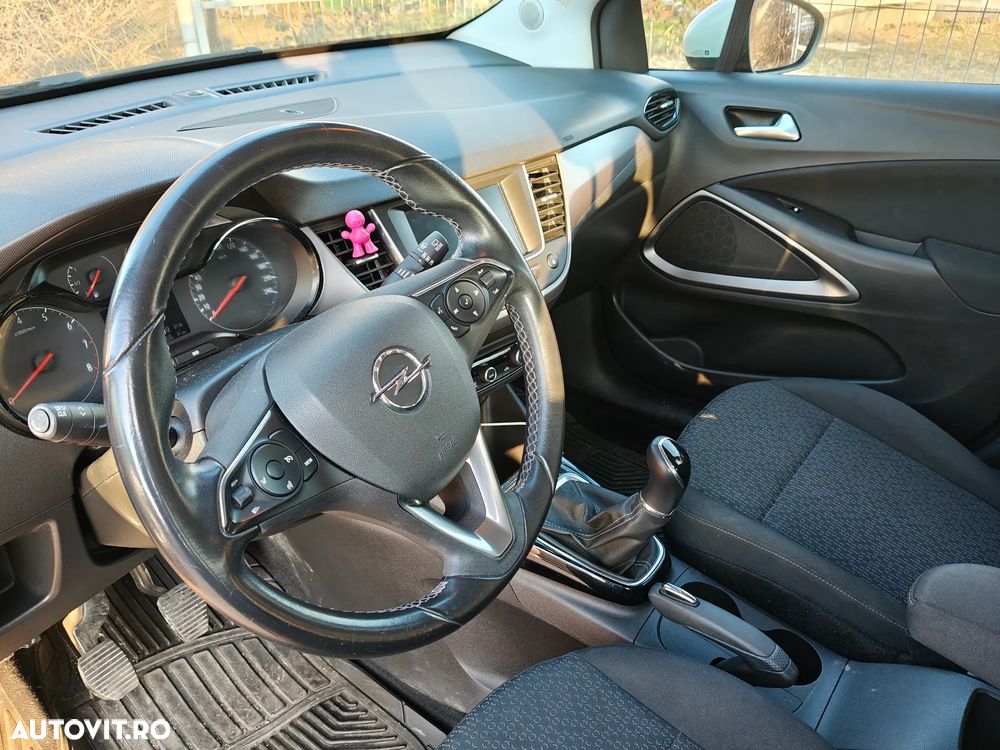 Opel Crossland 1.2 Innovation - 5