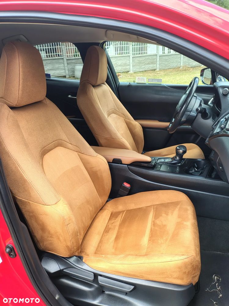 Lexus UX 250h Elegance AWD - 9