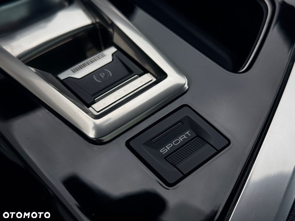 Peugeot 3008 BlueHDi 180 Stop & Start EAT8 GT - 21