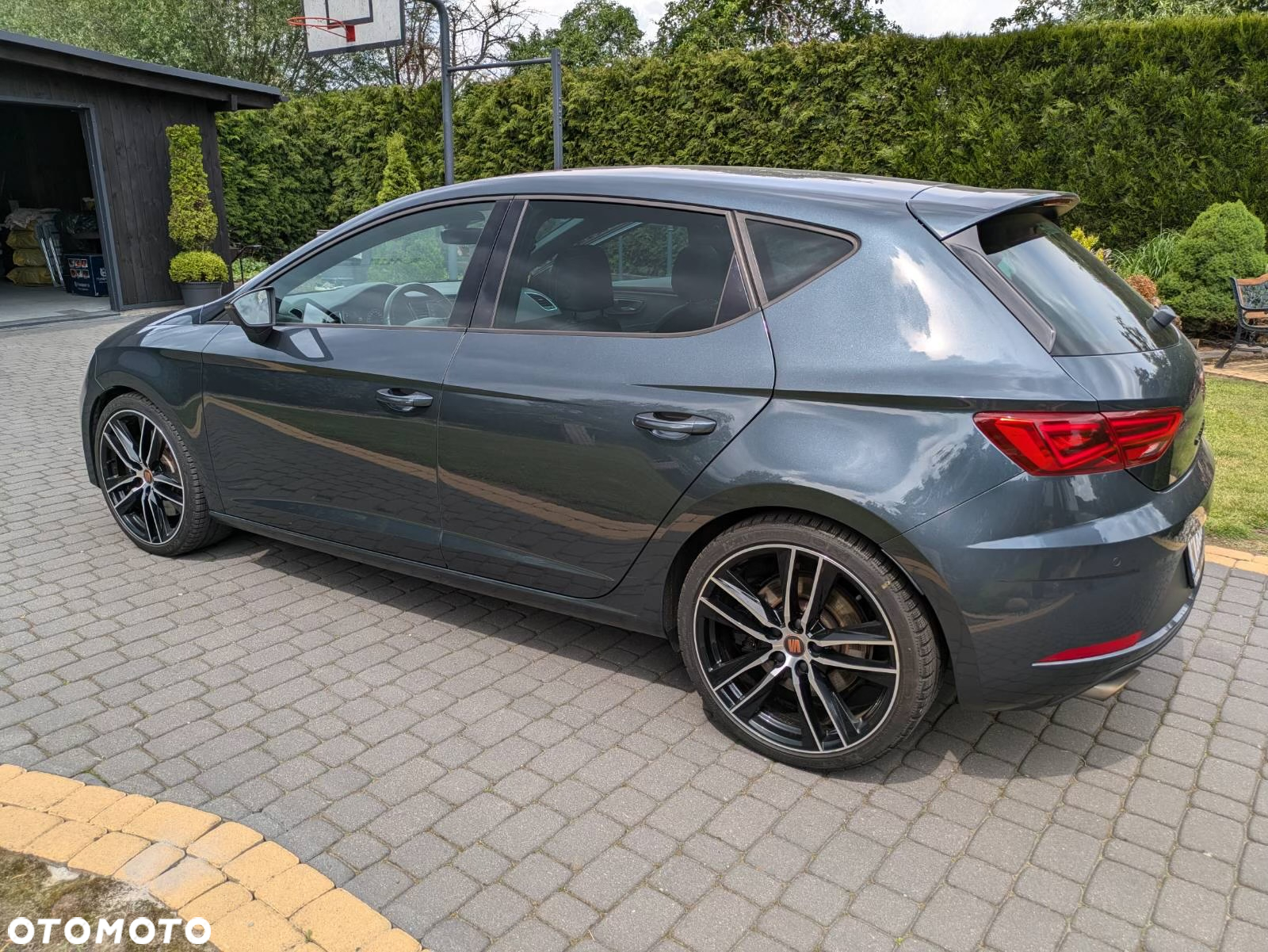 Seat Leon 2.0 TSI Cupra S&S DSG - 2