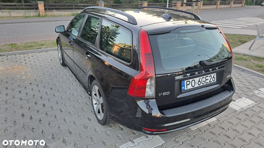 Volvo V50 D2 - 4