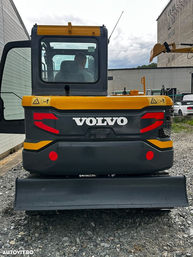 Volvo EC55D - 11