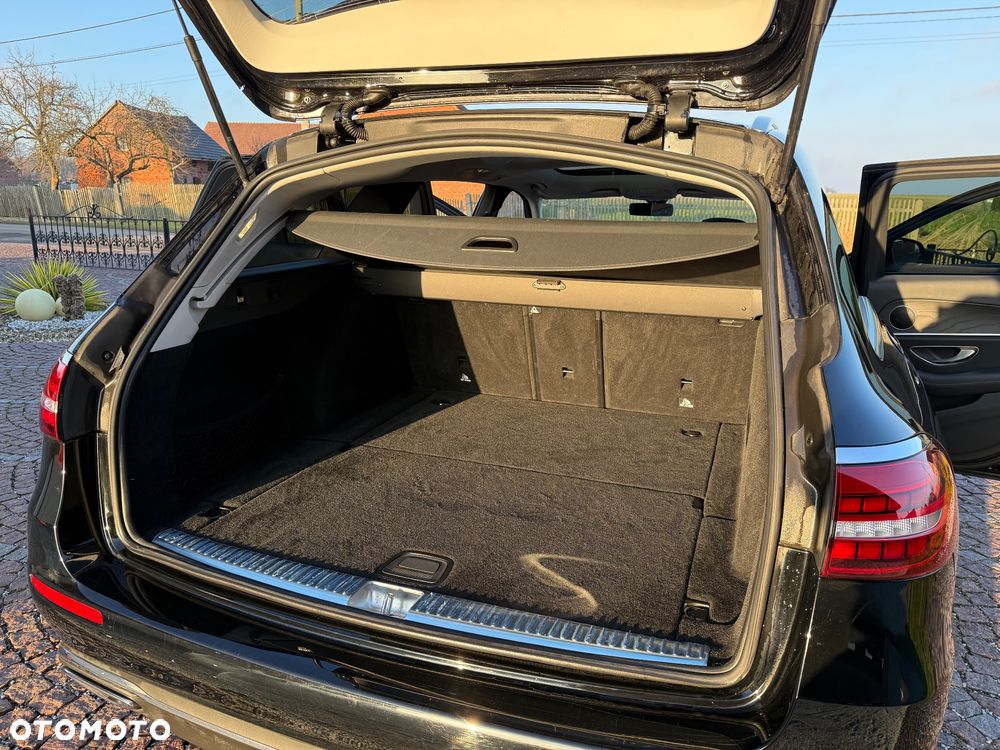 Mercedes-Benz Klasa E 220 d 9G-TRONIC Avantgarde - 27