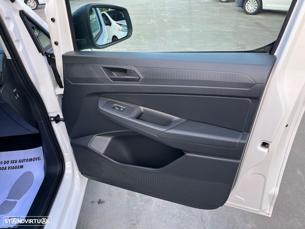 VW Caddy Maxi Cargo 2.0TDi 102 Cv Business - 31