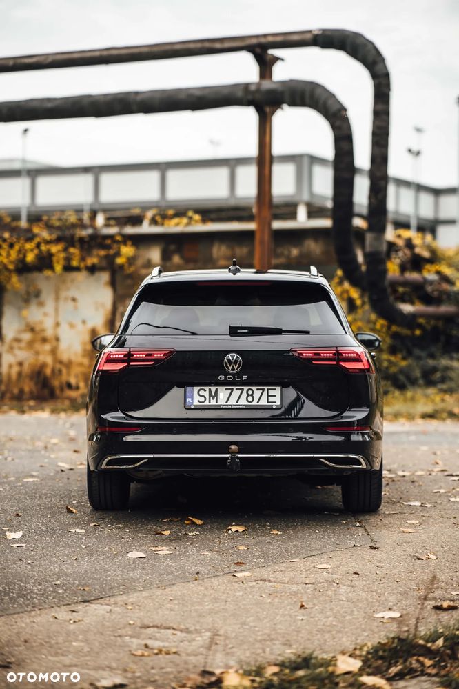 Volkswagen Golf - 31