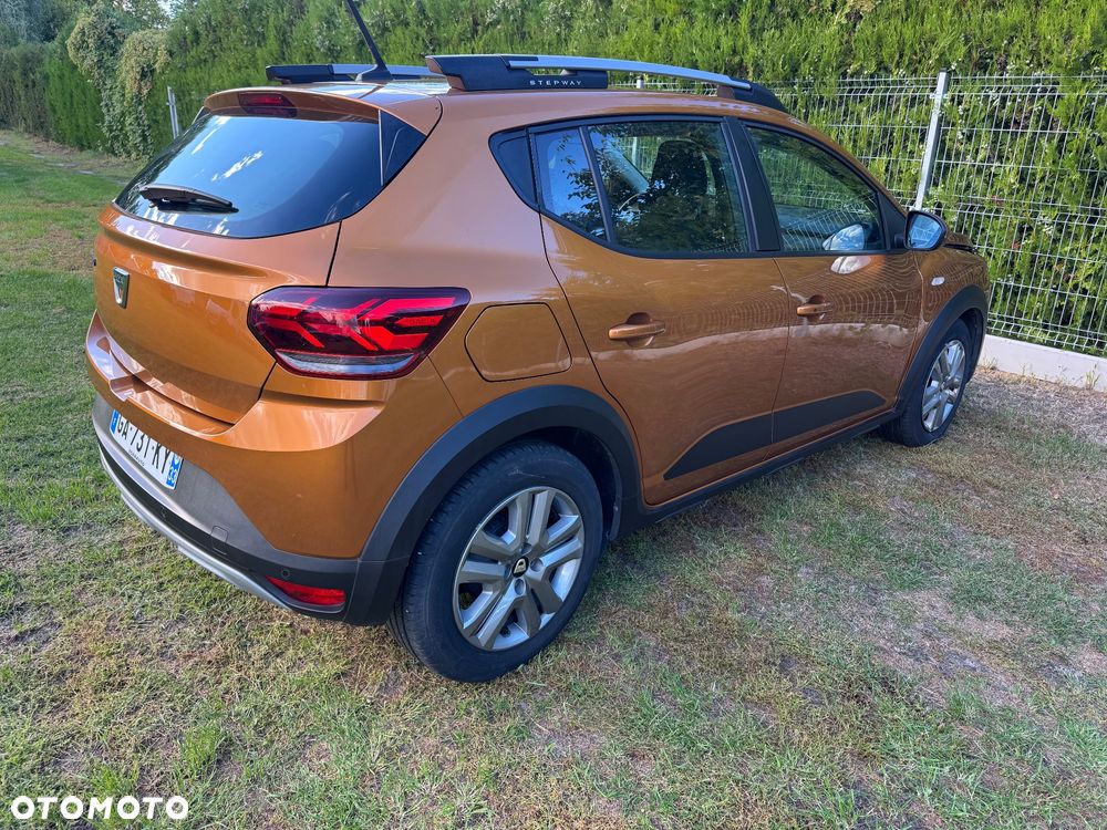Dacia Sandero Stepway 1.0 TCe Laureate S&S - 17