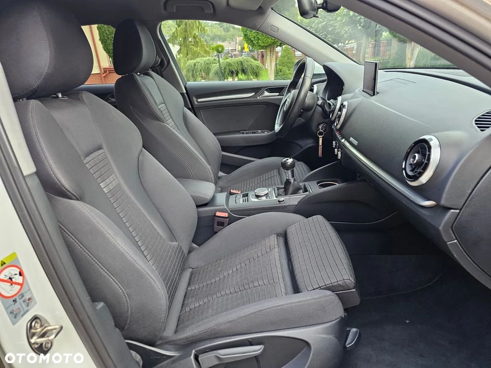 Audi A3 Sportback 2.0 TDI Sport - 31