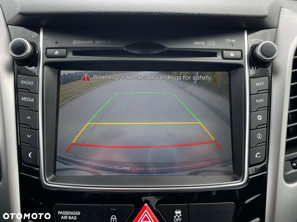 Hyundai i30 1.6 CRDi Premium - 14