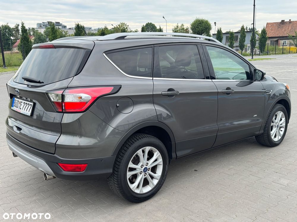 Ford Kuga 2.0 TDCi 4x4 Titanium - 10