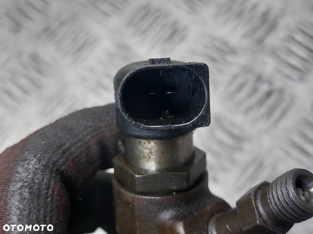 WTRYSK WTRYSKIWACZ VOLVO V50 I 2.0 D 9647247280 - 3