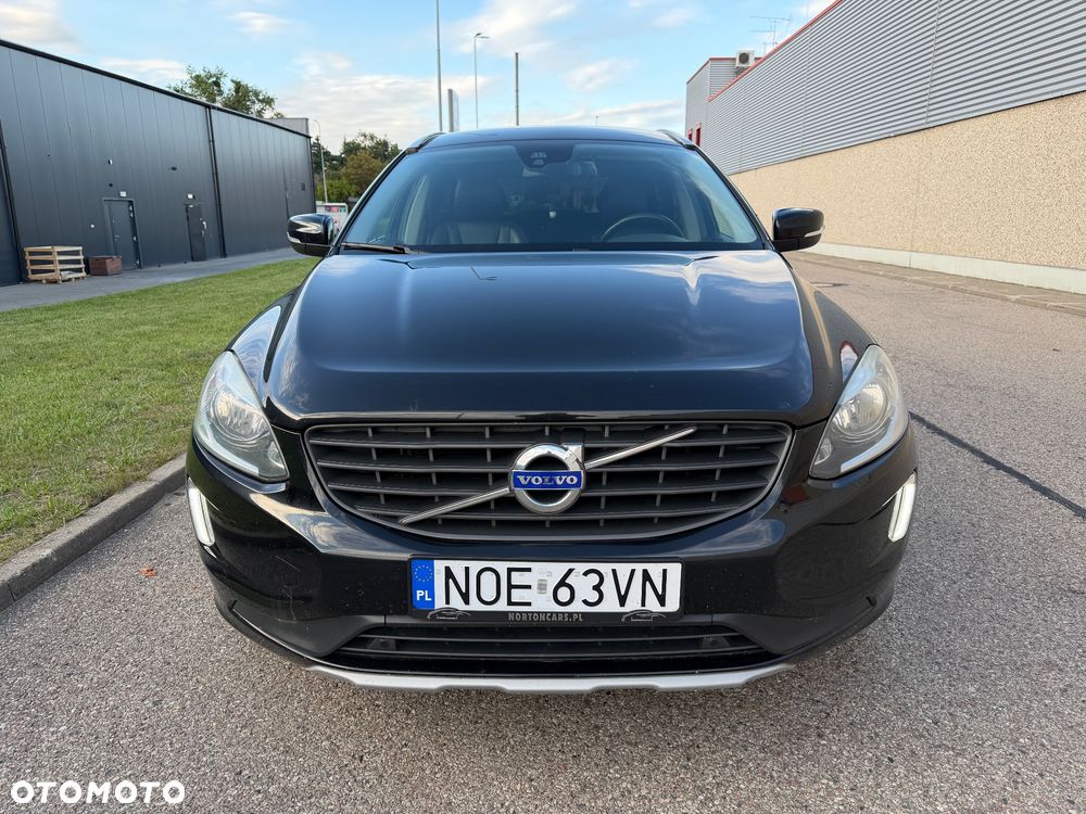 Volvo XC 60 D3 Drive-E Ocean Race - 13