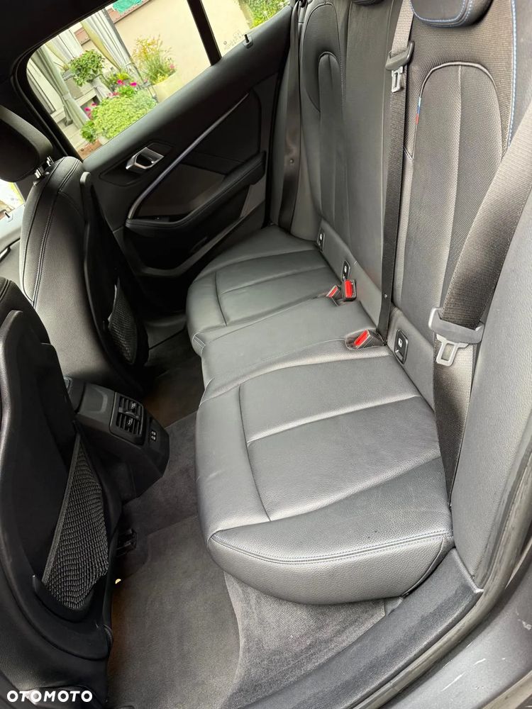 BMW Seria 1 118i M Sport - 13