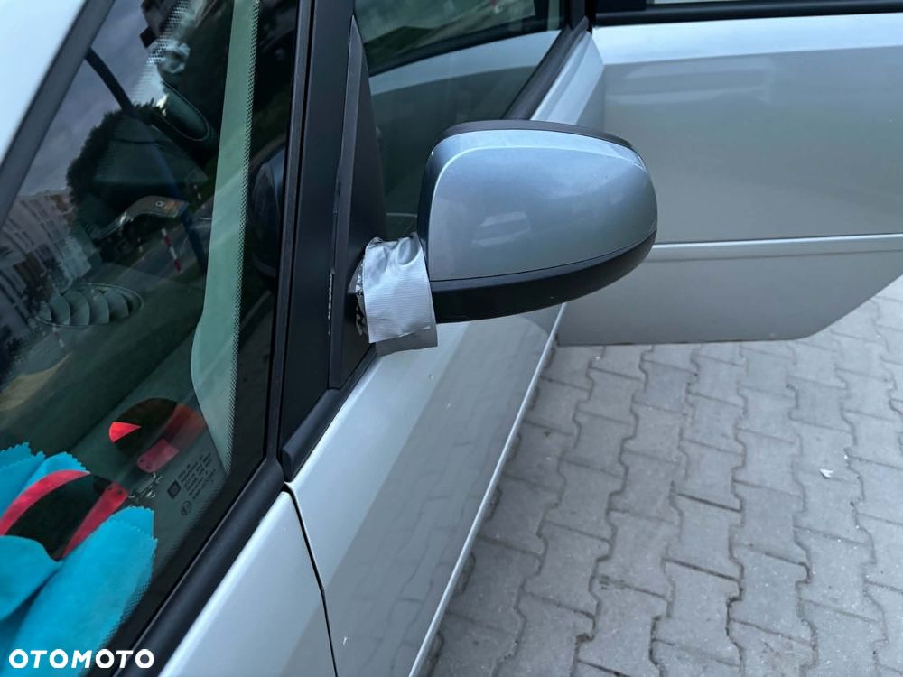 Opel Meriva - 11