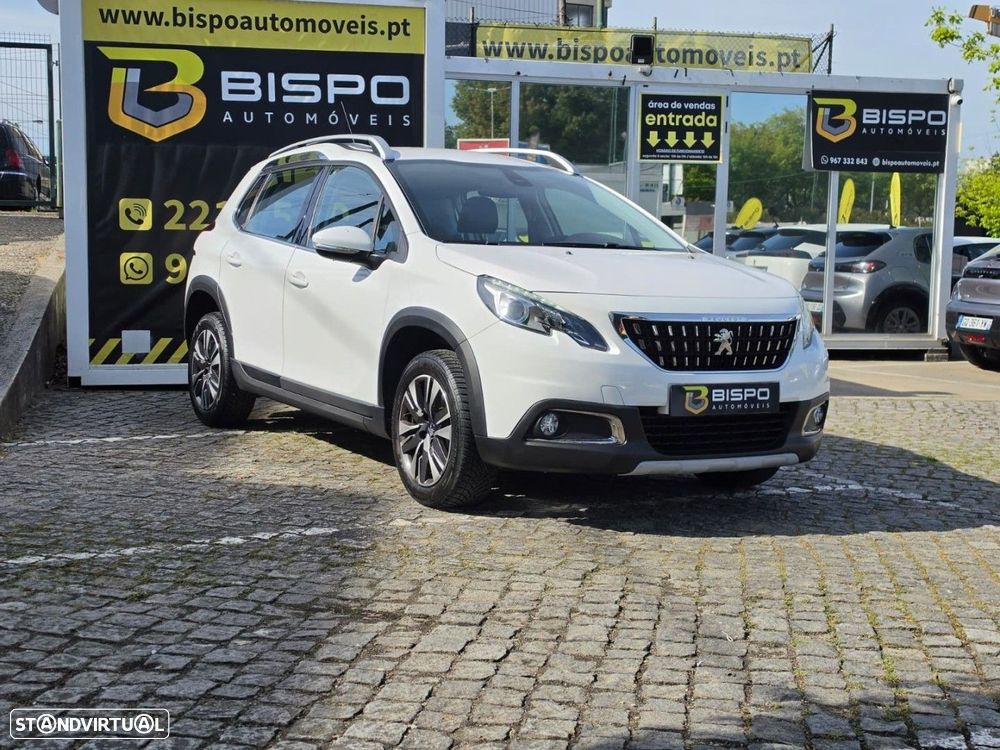 Peugeot 2008 1.2 PureTech Allure EAT6 - 5