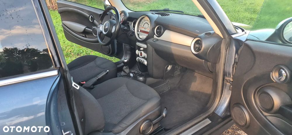 MINI Cooper Standard - 7