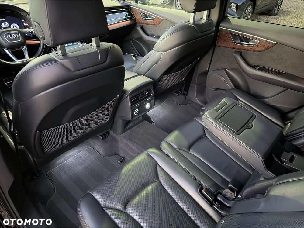 Audi Q7 45 TDI mHEV Quattro S Line Tiptr - 12