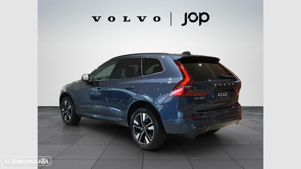 Volvo XC 60 2.0 T6 PHEV Core AWD - 3