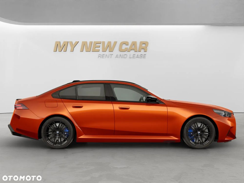 BMW M5 xDrive - 9