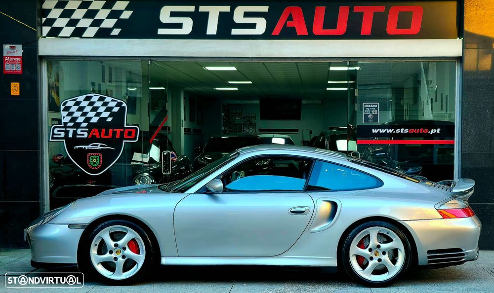 Porsche 911 (996) Turbo - 17
