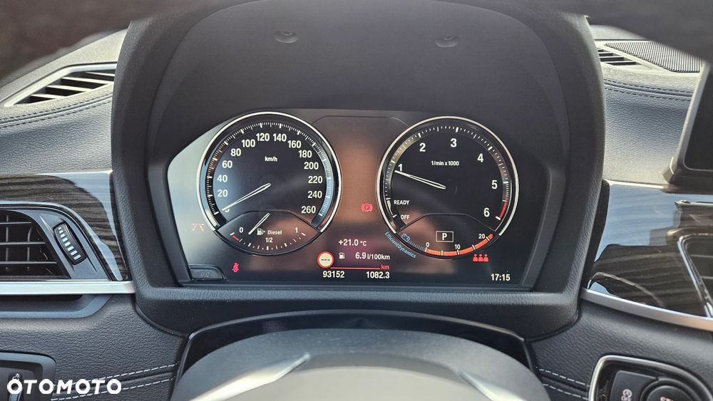 BMW X1 xDrive18d Sport Line - 27
