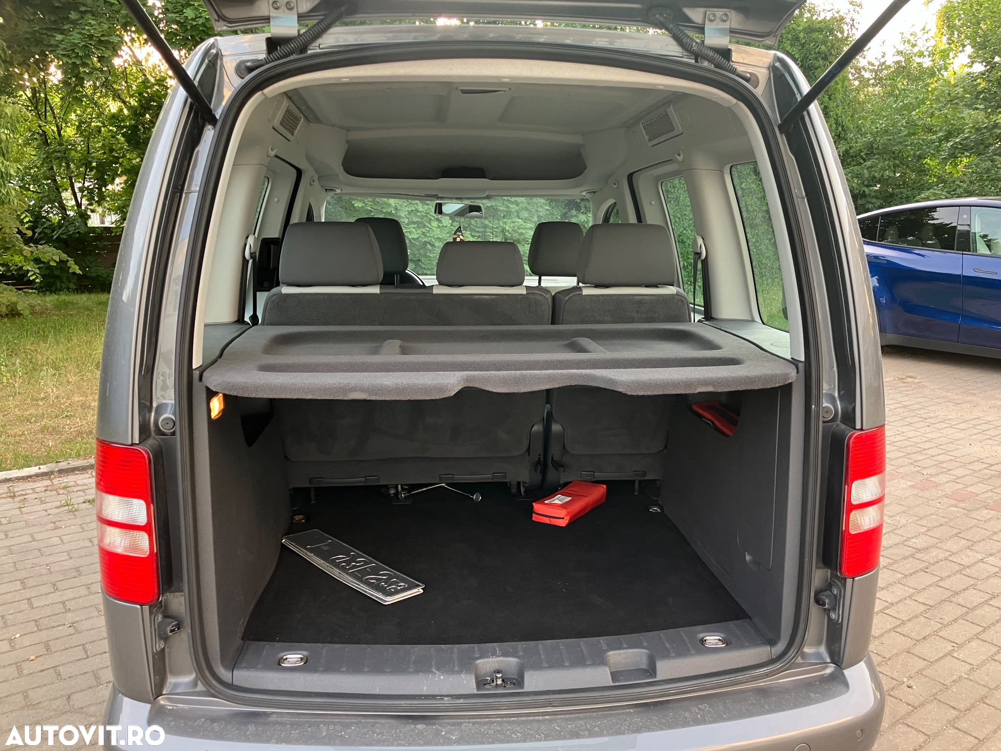 Volkswagen Caddy 2.0 TDI (5-Si.) 4MOTION Edition 30 - 8
